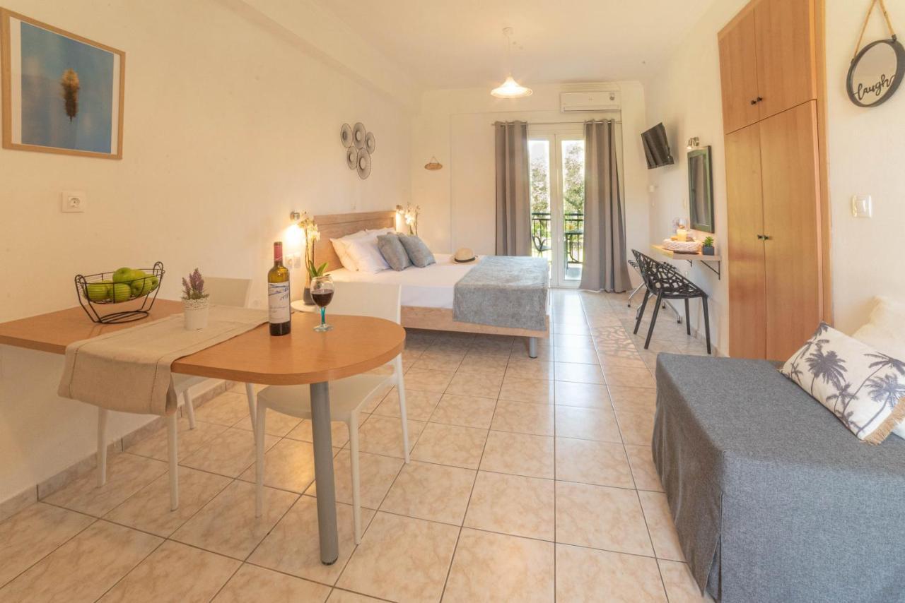 Yianetta Hotel Apartments Kavos Ngoại thất bức ảnh