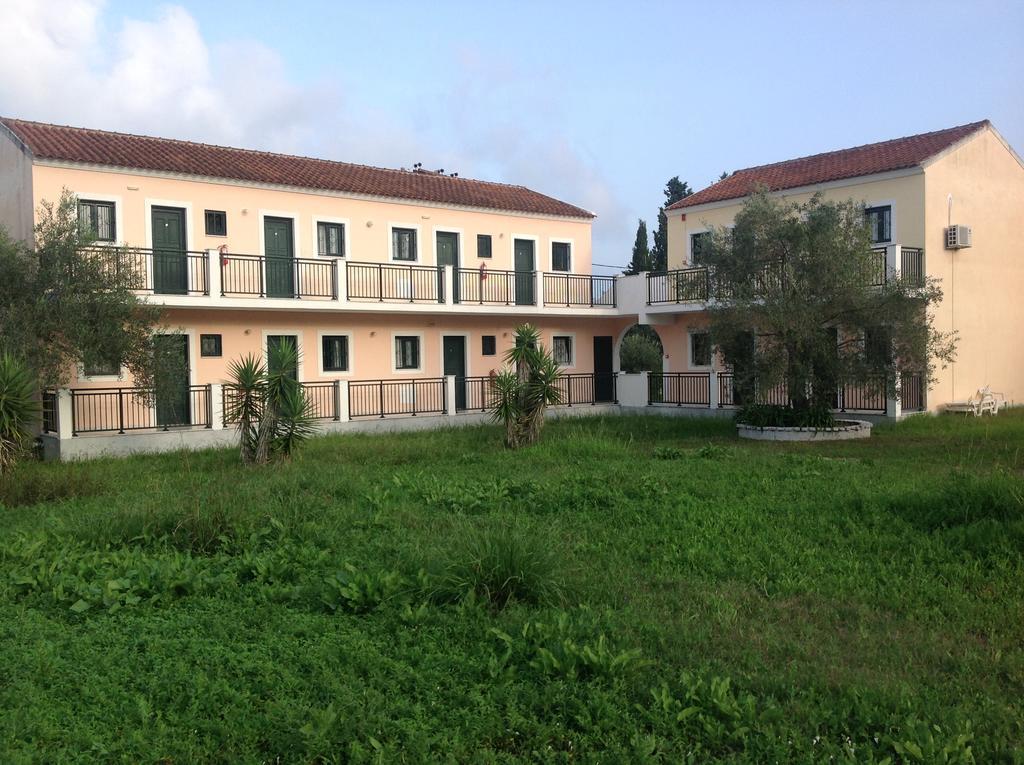 Yianetta Hotel Apartments Kavos Ngoại thất bức ảnh